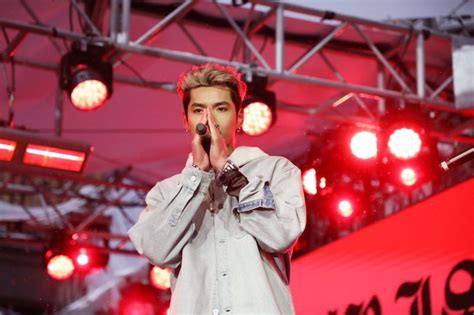 Le Concert de Kris Wu à Jakarta: Un Mélange Électrifiant de K-Pop et d’Indonésie!